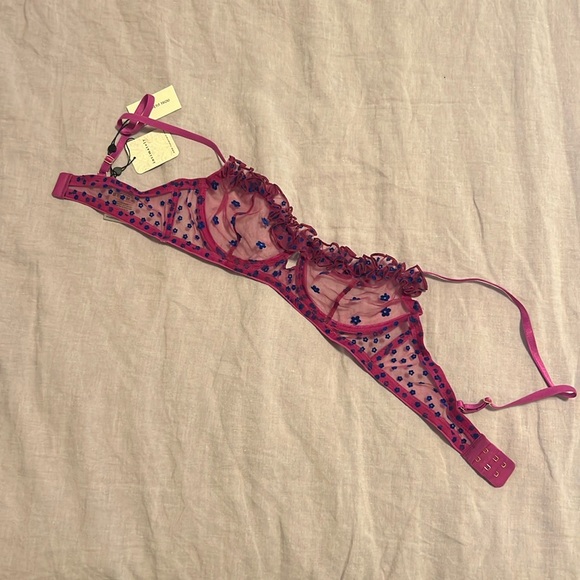 Le Petit Trou underwire bra with frills, ruffle - Picture 3 of 5